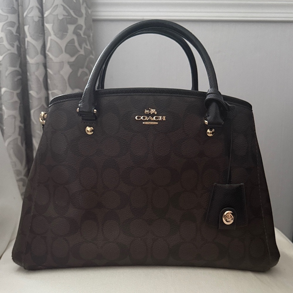 Vintage Coach Bag In Signature Canvas